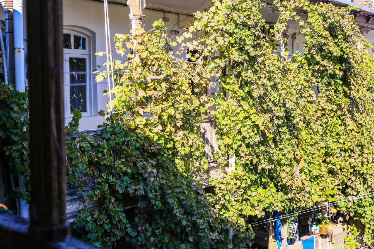 Parajhouse Apartment Tbilisi Exterior foto